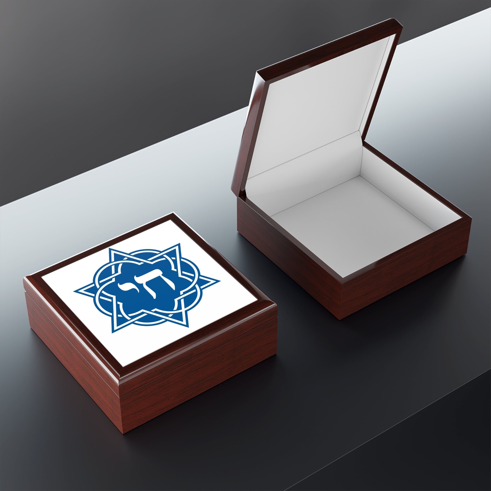 Jewelry Box — Blue Chai Star of David Keepsake Box (Hebrew Chai Design)